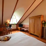 Hotel Roma E Rocca Cavour